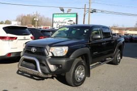 Used 2015  Toyota Tacoma 2WD Double Cab I4 AT PreRunner &lpar;Natl&rpar; at Auto Finance Center near Matthews&comma; NC