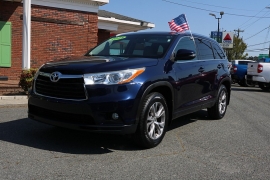 Used 2014 Toyota Highlander AWD 4dr V6 XLE (Natl) at Auto Finance Center near Matthews, NC
