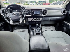 Used 2019  Toyota Tacoma 2WD Double Cab 5' Bed V6 AT &lpar;Natl&rpar; at Auto Finance Center near Matthews&comma; NC