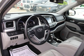 Used 2015  Toyota Highlander AWD 4dr V6 Limited &lpar;Natl&rpar; at Auto Finance Center near Matthews&comma; NC