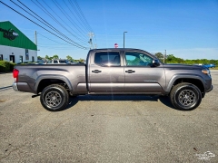 Used 2017  Toyota Tacoma Double Cab 6' Bed V6 4x2 AT &lpar;Natl&rpar; at Auto Finance Center near Matthews&comma; NC