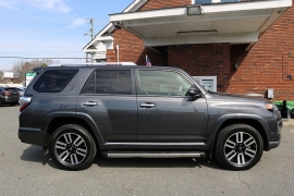 Used 2018  Toyota 4Runner 4WD &lpar;Natl&rpar; at Auto Finance Center near Matthews&comma; NC