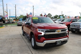 Used 2024  Chevrolet Silverado 1500 4WD Crew Cab 147" LT w&sol;1LT at Auto Finance Center near Matthews&comma; NC