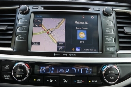 Used 2019  Toyota Highlander V6 FWD &lpar;Natl&rpar; at Auto Finance Center near Matthews&comma; NC