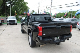 Used 2024  Toyota Tacoma 2WD Double Cab Bed AT &lpar;Natl&rpar; at Auto Finance Center near Matthews&comma; NC