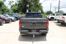 Used 2024  Toyota Tacoma 4WD Double Cab Bed &lpar;Natl&rpar; at Auto Finance Center near Matthews&comma; NC