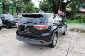 Used 2016  Toyota Highlander FWD 4dr V6 Limited &lpar;Natl&rpar; at Auto Finance Center near Matthews&comma; NC