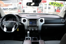 Used 2018  Toyota Tundra 4WD CrewMax 5&period;5' Bed 5&period;7L &lpar;Natl&rpar; at Auto Finance Center near Matthews&comma; NC