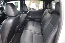 Used 2019  Toyota Tacoma 2WD Double Cab 5' Bed V6 AT &lpar;Natl&rpar; at Auto Finance Center near Matthews&comma; NC