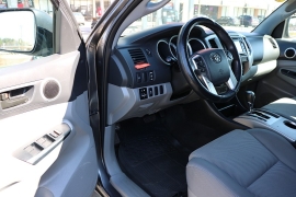 Used 2015  Toyota Tacoma 2WD Double Cab PreRunner V6 Short Bed at Auto Finance Center near Matthews&comma; NC