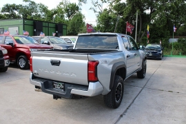 Used 2024  Toyota Tacoma 4WD Double Cab Bed &lpar;Natl&rpar; at Auto Finance Center near Matthews&comma; NC
