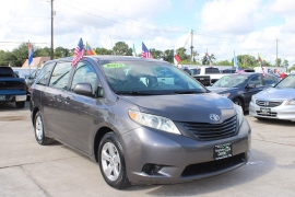 Used 2013 Toyota Sienna 4d Wagon L at Auto Finance Center near Matthews, NC