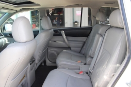 Used 2012 Toyota Highlander FWD 4dr V6 (Natl) at Auto Finance Center near Matthews, NC