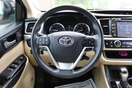 Used 2016  Toyota Highlander FWD 4dr V6 Limited &lpar;Natl&rpar; at Auto Finance Center near Matthews&comma; NC