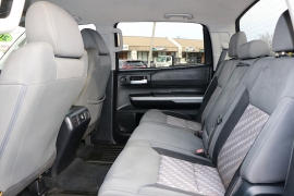 Used 2018  Toyota Tundra 4WD CrewMax 5&period;5' Bed 5&period;7L &lpar;Natl&rpar; at Auto Finance Center near Matthews&comma; NC