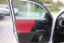 Used 2020  Toyota Tacoma 2WD Double Cab 5' Bed I4 AT &lpar;Natl&rpar; at Auto Finance Center near Matthews&comma; NC