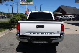 Used 2019  Toyota Tacoma 2WD Double Cab 5' Bed V6 AT &lpar;Natl&rpar; at Auto Finance Center near Matthews&comma; NC