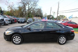 Used 2016  Toyota Camry 4dr Sdn I4 Auto &lpar;Natl&rpar; at Auto Finance Center near Matthews&comma; NC