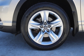 Used 2016  Toyota Highlander AWD 4dr V6 Limited &lpar;Natl&rpar; at Auto Finance Center near Matthews&comma; NC