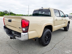 Used 2019  Toyota Tacoma 2WD Double Cab 5' Bed V6 AT &lpar;Natl&rpar; at Auto Finance Center near Matthews&comma; NC