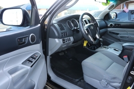 Used 2015  Toyota Tacoma 2WD Double Cab PreRunner V6 Short Bed at Auto Finance Center near Matthews, NC