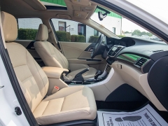 Used 2017 Honda Accord Sedan 4d EX-L at Auto Finance Center near Matthews, NC