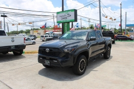 Used 2024  Toyota Tacoma 4WD Double Cab Bed &lpar;Natl&rpar; at Auto Finance Center near Matthews&comma; NC
