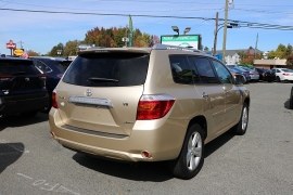 Used 2009  Toyota Highlander 4WD 4dr V6 Limited (Natl) at Auto Finance Center near Matthews, NC