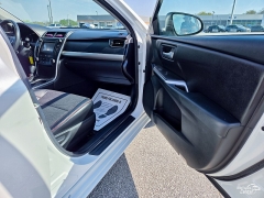 Used 2017  Toyota Camry Auto &lpar;Natl&rpar; at Auto Finance Center near Matthews&comma; NC