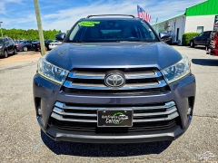 Used 2018  Toyota Highlander Limited V6 AWD &lpar;Natl&rpar; at Auto Finance Center near Matthews&comma; NC