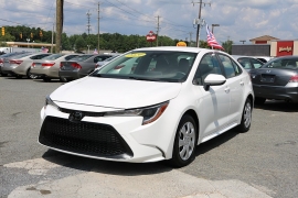 Used 2020 Toyota Corolla 4d Sedan LE at Auto Finance Center near Matthews, NC