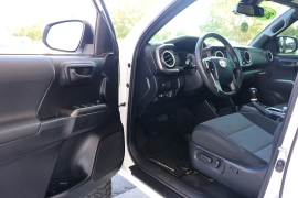 Used 2020  Toyota Tacoma 4WD Double Cab 5' Bed V6 &lpar;Natl&rpar; at Auto Finance Center near Matthews&comma; NC