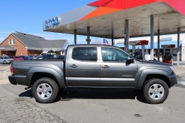 Used 2015  Toyota Tacoma 2WD Double Cab PreRunner V6 Short Bed at Auto Finance Center near Matthews&comma; NC