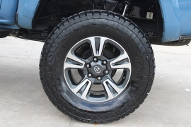 Used 2019  Toyota Tacoma 2WD Double Cab 5' Bed V6 AT (Natl) at Auto Finance Center near Matthews, NC