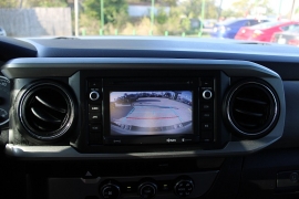 Used 2018  Toyota Tacoma Double Cab 5' Bed V6 4x2 AT &lpar;Natl&rpar; at Auto Finance Center near Matthews&comma; NC