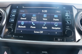 Used 2018  Toyota Tacoma Double Cab 5' Bed V6 4x4 &lpar;Natl&rpar; at Auto Finance Center near Matthews&comma; NC