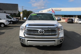Used 2014  Toyota Tundra 4WD Truck CrewMax 5&period;7L FFV V8 6-Spd AT &lpar;Natl&rpar; at Auto Finance Center near Matthews&comma; NC