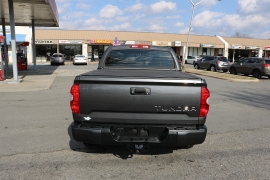 Used 2017  Toyota Tundra 2WD CrewMax 5&period;5' Bed 5&period;7L FFV &lpar;Natl&rpar; at Auto Finance Center near Matthews&comma; NC