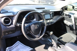 Used 2018  Toyota RAV4 LE FWD &lpar;Natl&rpar; at Auto Finance Center near Matthews&comma; NC