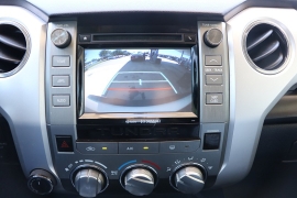 Used 2017  Toyota Tundra 4WD CrewMax 5&period;5' Bed 5&period;7L FFV &lpar;Natl&rpar; at Auto Finance Center near Matthews&comma; NC