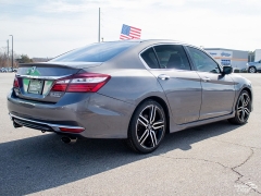 Used 2017  Honda Accord Sedan 4d Sport SE CVT at Auto Finance Center near Matthews&comma; NC