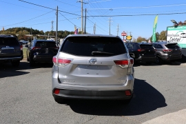 Used 2015  Toyota Highlander FWD 4dr V6 LE (Natl) at Auto Finance Center near Matthews, NC