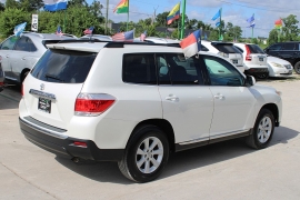 Used 2012 Toyota Highlander FWD 4dr V6 (Natl) at Auto Finance Center near Matthews, NC