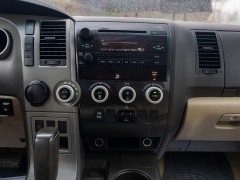Used 2010  Toyota Sequoia RWD LV8 6-Spd AT SR5 (Natl) at Auto Finance Center near Matthews, NC
