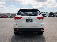 Used 2018 Toyota Highlander Limited V6 FWD (Natl) at Auto Finance Center near Matthews, NC