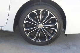 Used 2015  Toyota Corolla 4dr Sdn &lpar;Natl&rpar; at Auto Finance Center near Matthews&comma; NC