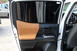 Used 2019  Toyota Tacoma 4WD Double Cab 5' Bed V6 &lpar;Natl&rpar; at Auto Finance Center near Matthews&comma; NC