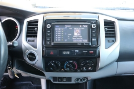 Used 2014  Toyota Tacoma 4WD Double Cab V6 &lpar;Natl&rpar; at Auto Finance Center near Matthews&comma; NC