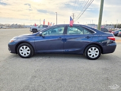Used 2015  Toyota Camry 4dr Sdn I4 Auto &lpar;Natl&rpar; at Auto Finance Center near Matthews&comma; NC