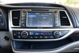 Used 2015  Toyota Highlander AWD 4dr V6 Limited &lpar;Natl&rpar; at Auto Finance Center near Matthews&comma; NC